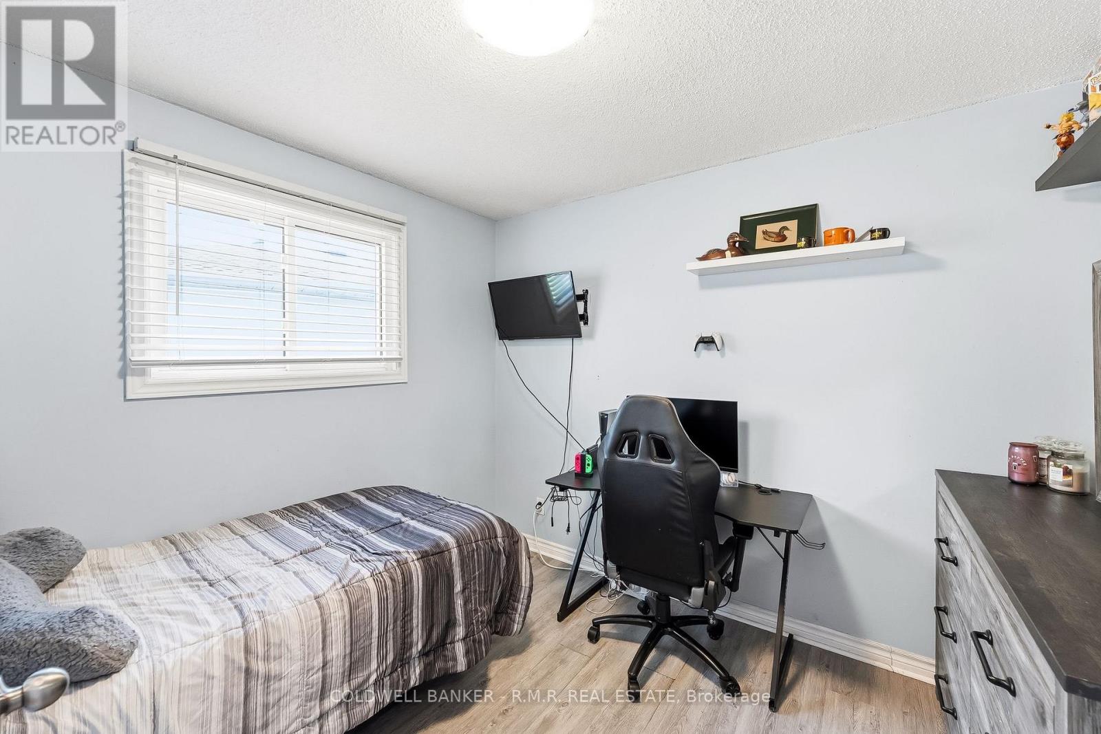 590 PONDTAIL COURT - 9