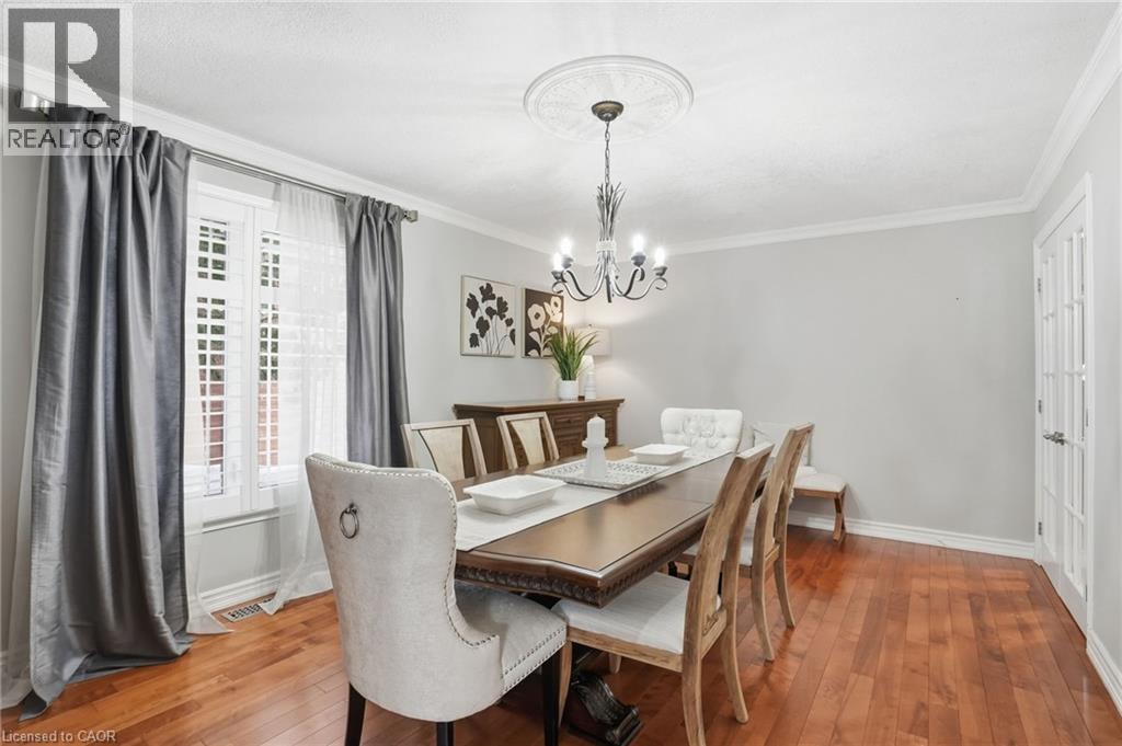 9 STONE GATE Drive - 18