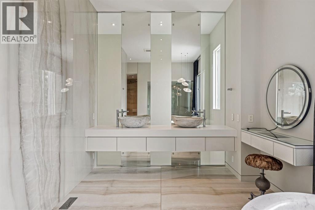 710 Rideau Road SW - 29
