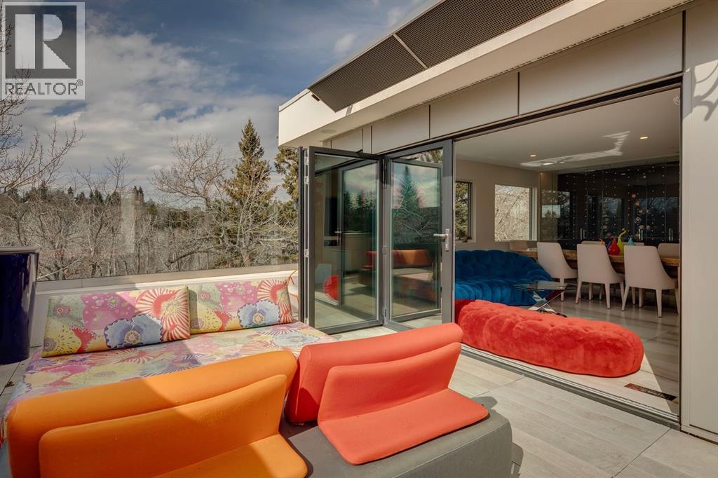 710 Rideau Road SW - 41
