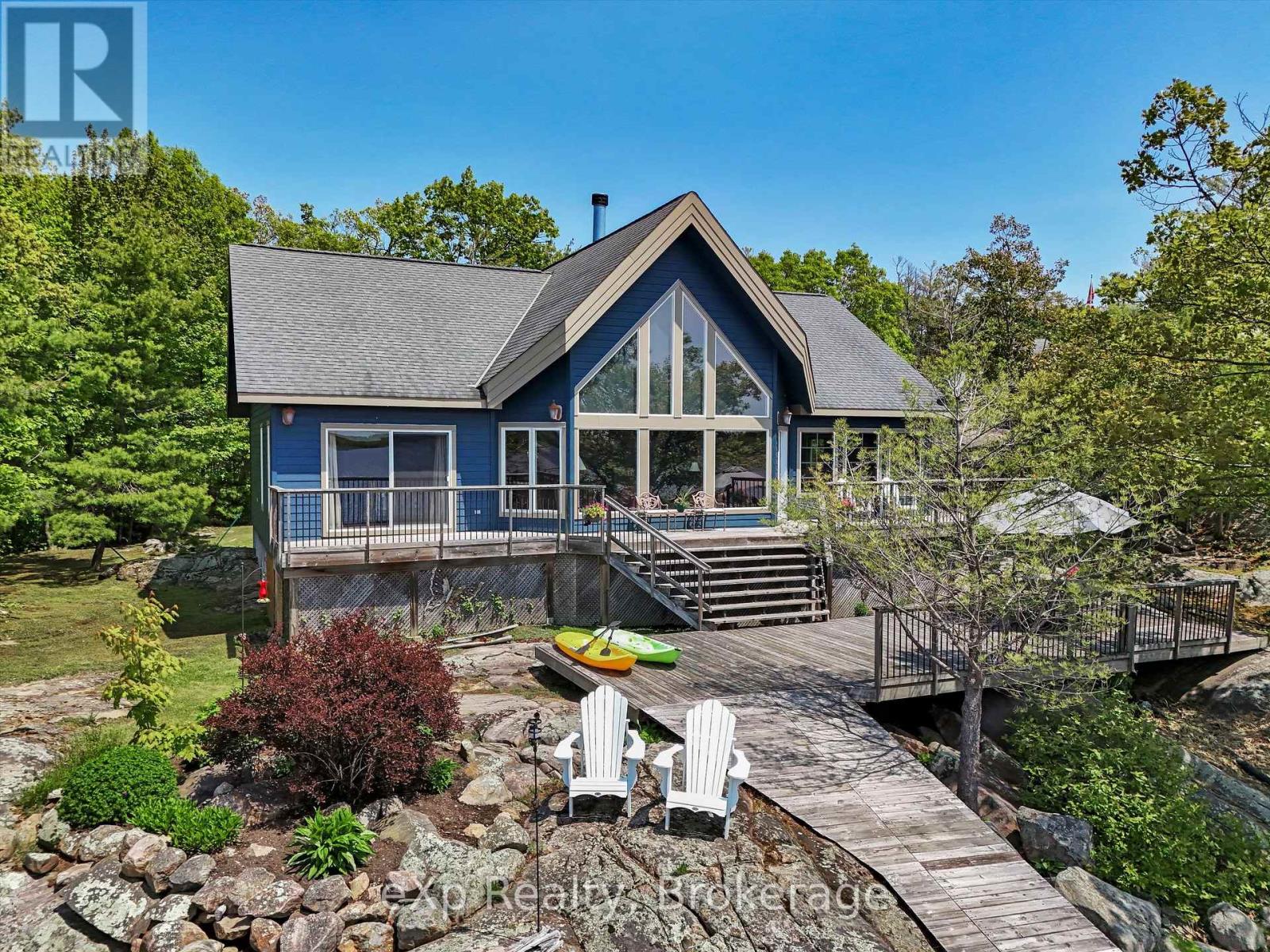 6646 1040LITTLEBEAUSOLEIL ISLAND