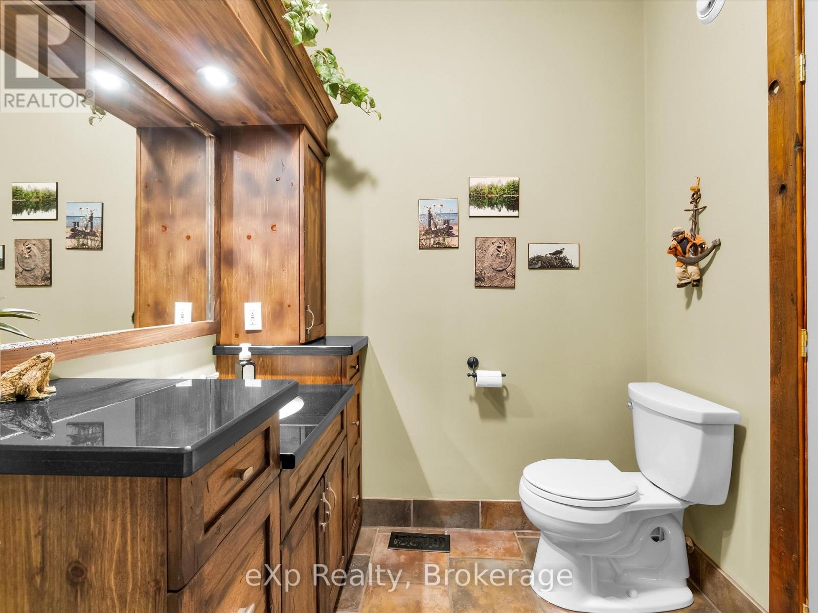 6646 1040LITTLEBEAUSOLEIL ISLAND - Image 29