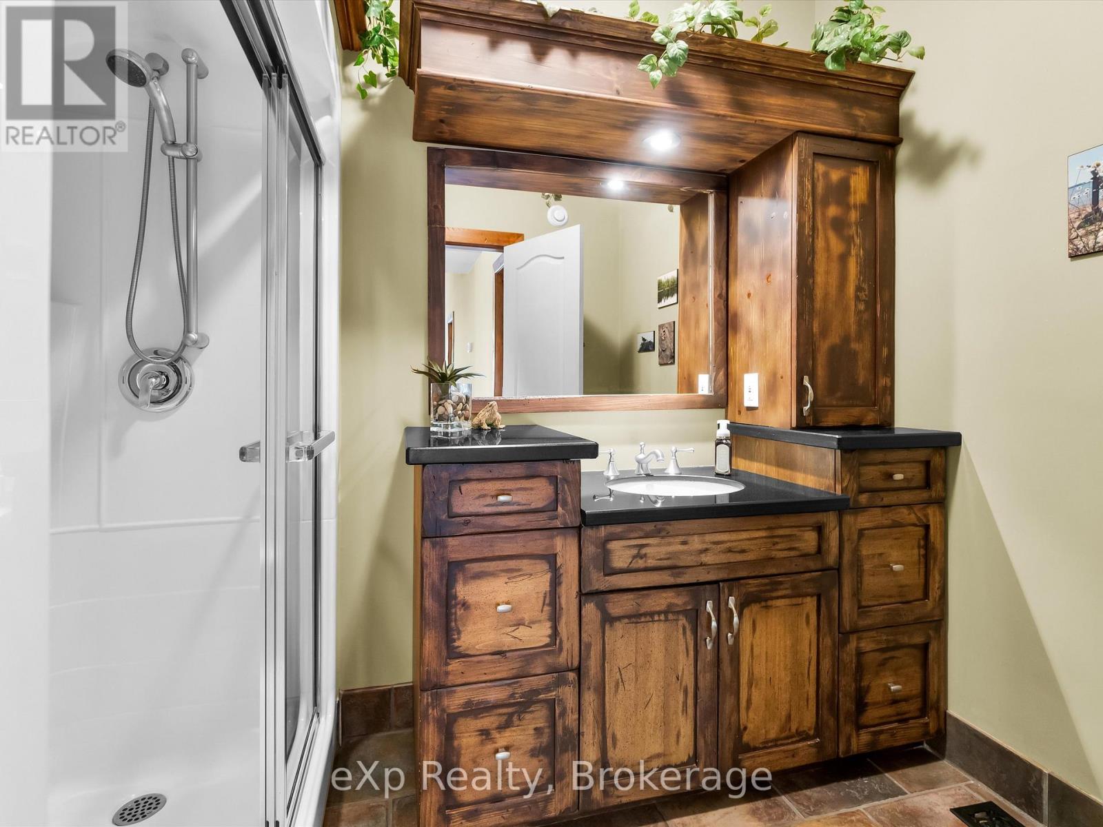6646 1040LITTLEBEAUSOLEIL ISLAND - Image 30