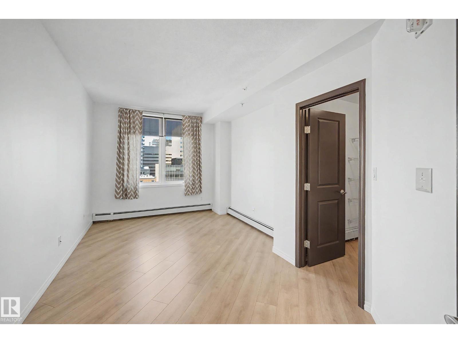 #605 10504 99 AV NW - 24