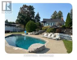 11 Lake Avenue, Puslinch, ON N3C2V4 Photo 8