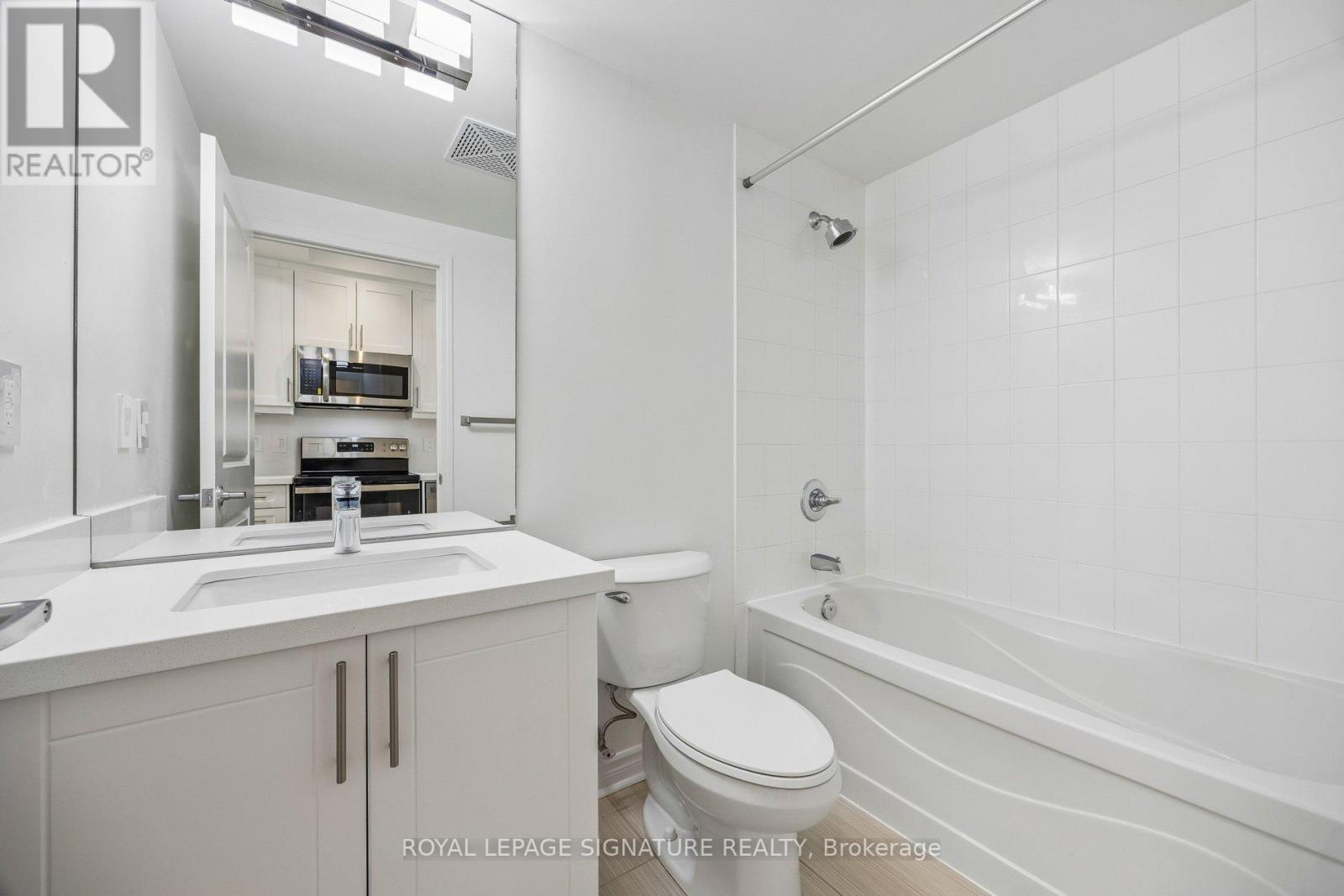 #203 2885 BAYVIEW AVENUE - 11