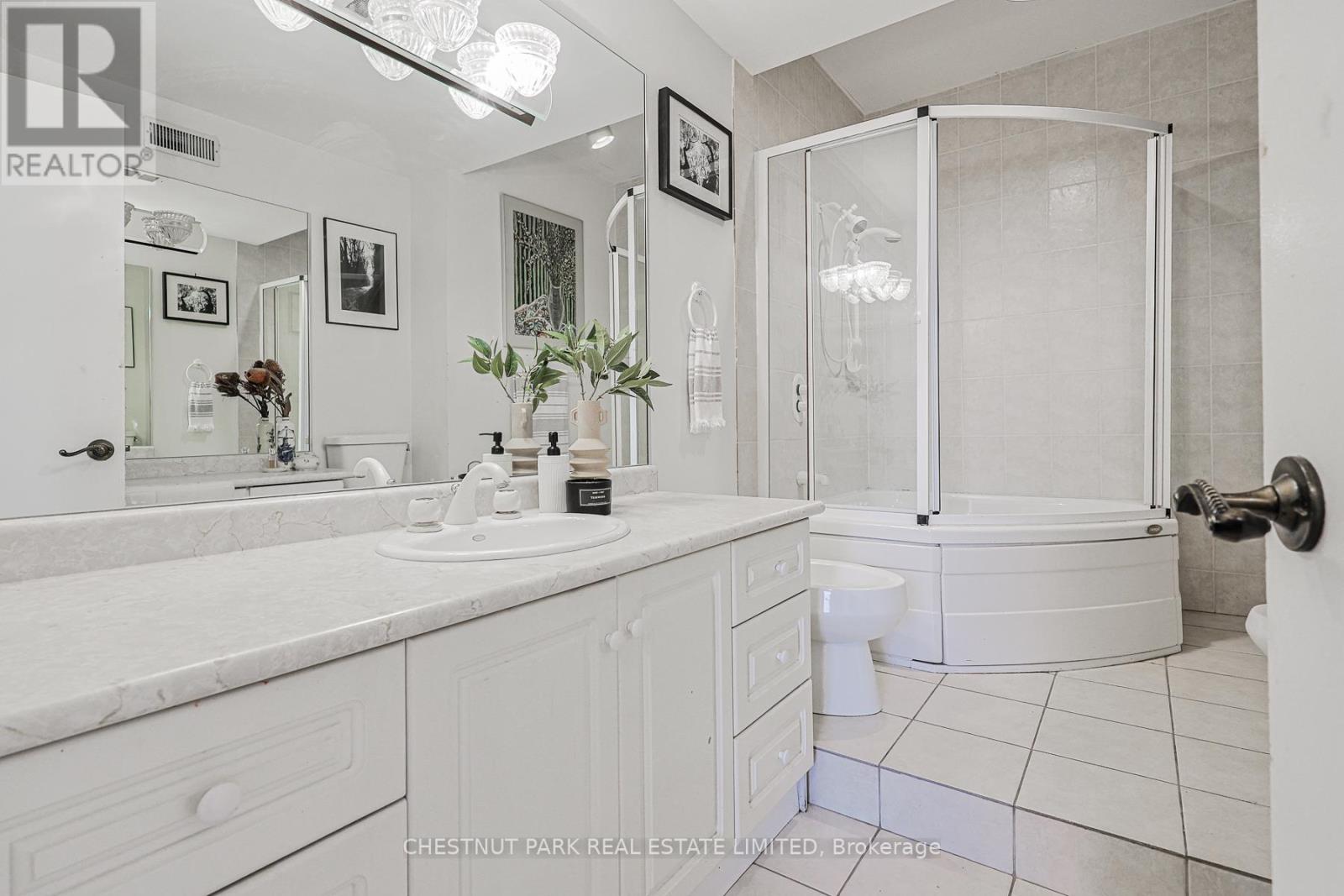 #PH2 70 MONTCLAIR AVENUE - 28