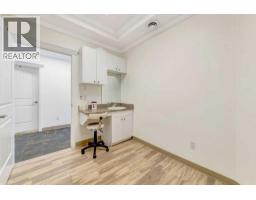 4921/4925 50 Street, Lloydminster, SK S9V0N1 Photo 6