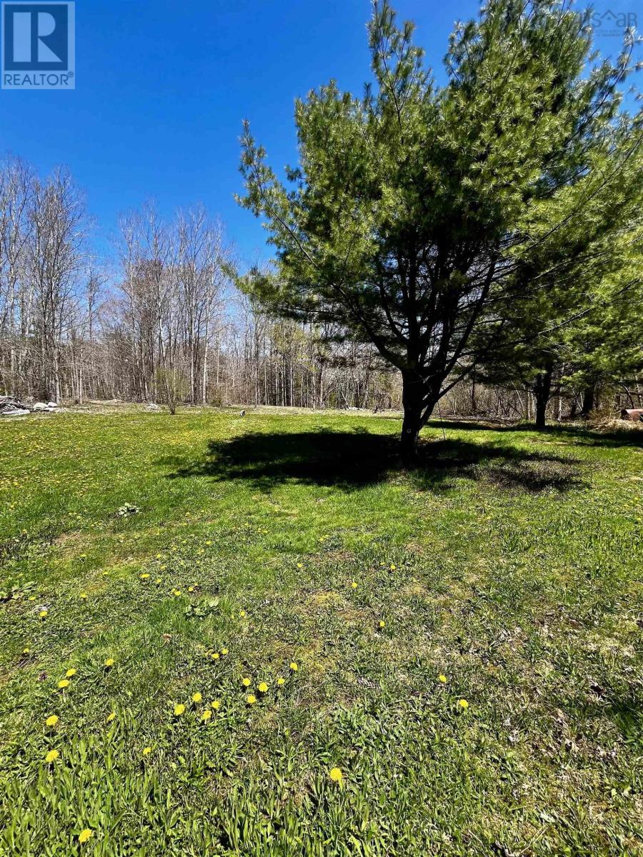 5404 8 Highway - 42