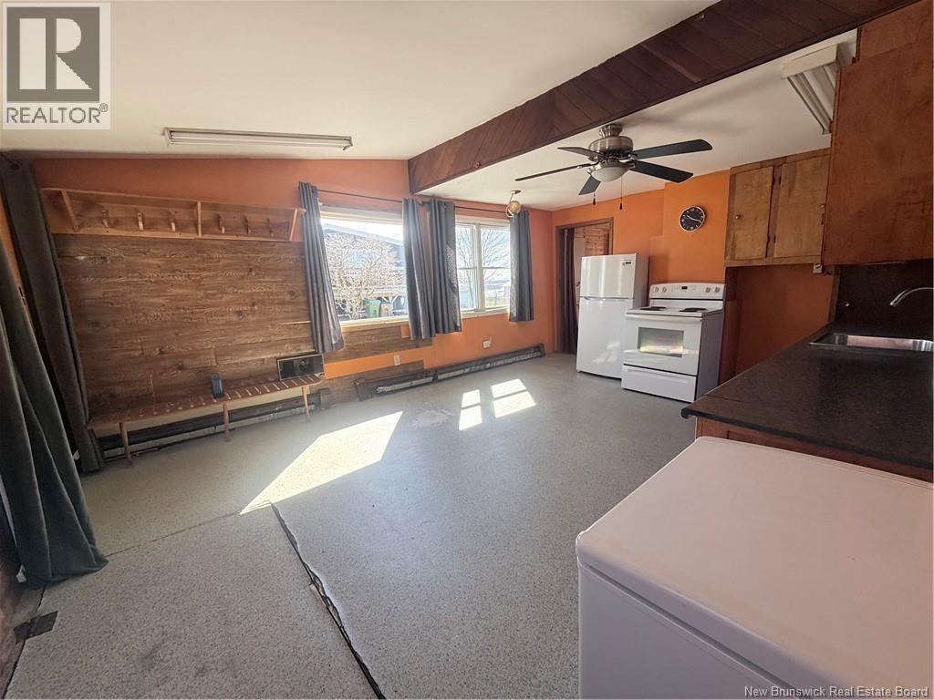 376 Demille Street - 10