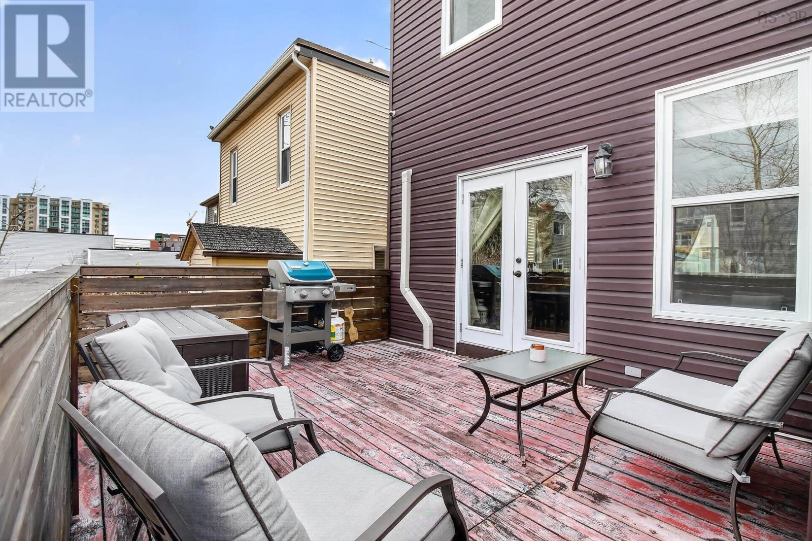 6243 Seaforth Street - 6