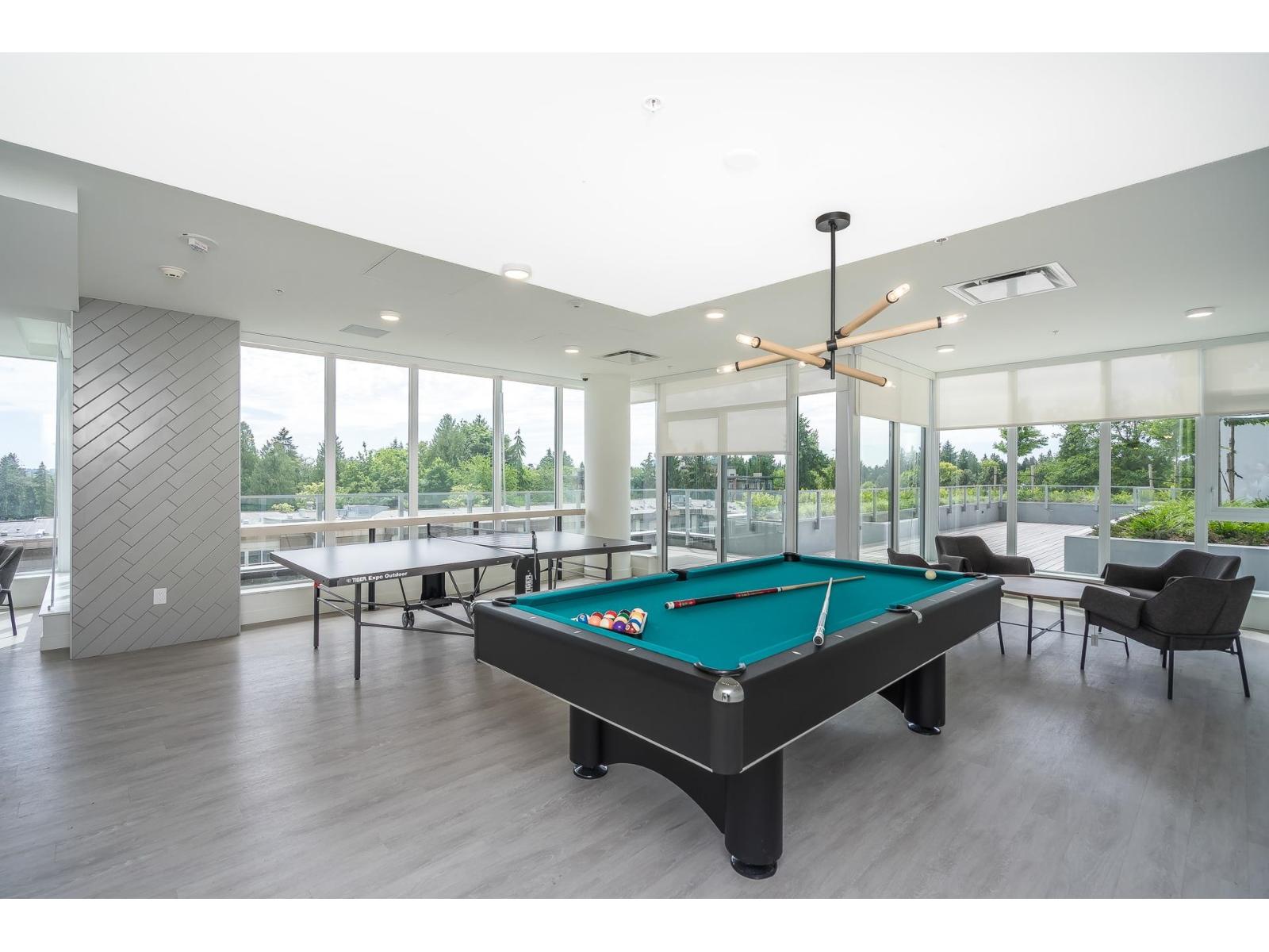 1 Bed, 1 Bath House for Sale in Surrey – 1108 9675 KING GEORGE BOULEVARD, Surrey - Image 8