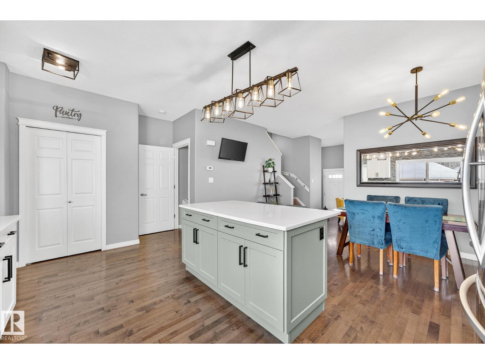 #11 4367 VETERANS WY NW - 14