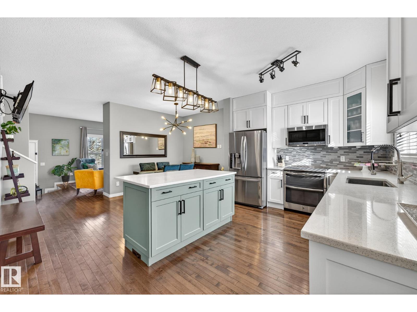 #11 4367 VETERANS WY NW - 15