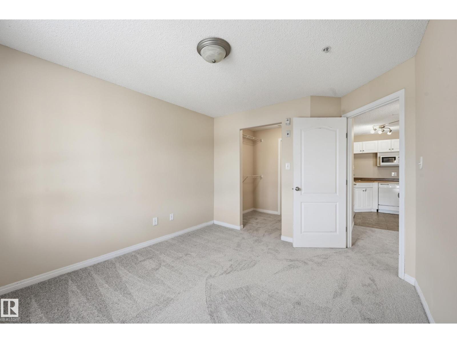 #105 5350 199 ST NW - 22