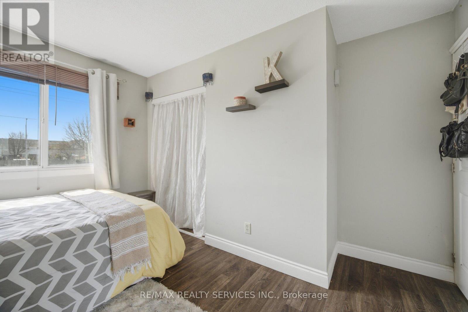 97 GREENE DRIVE - 41