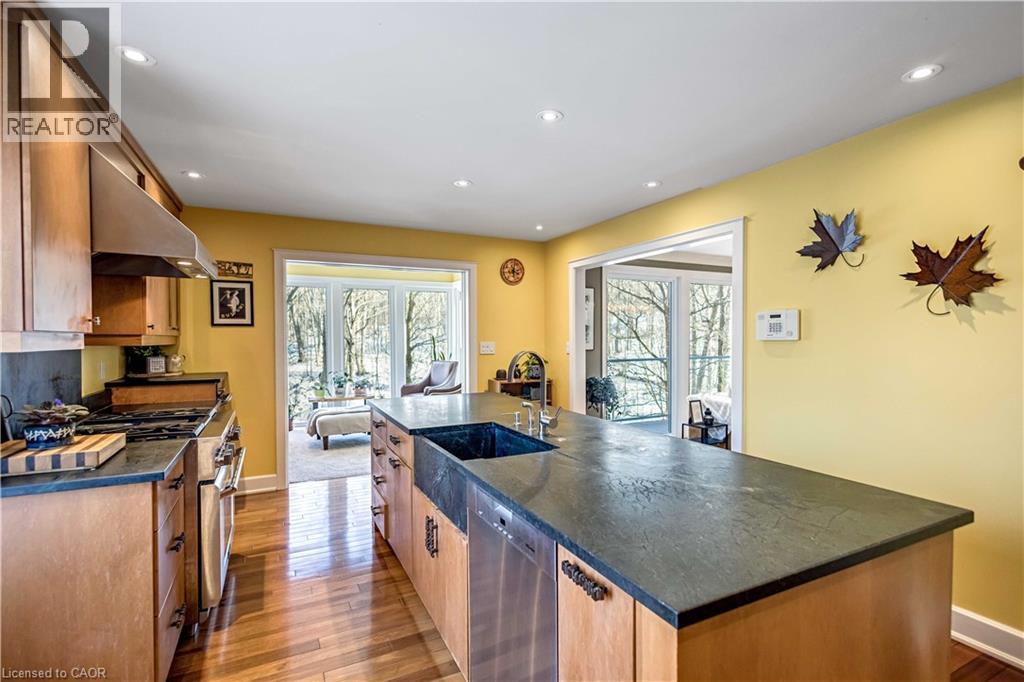 59 PARK Road S, Grimsby, Ontario, L3M4E7 — Photo 17