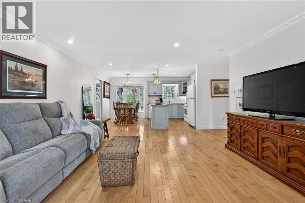 5 DENBY Road - 8