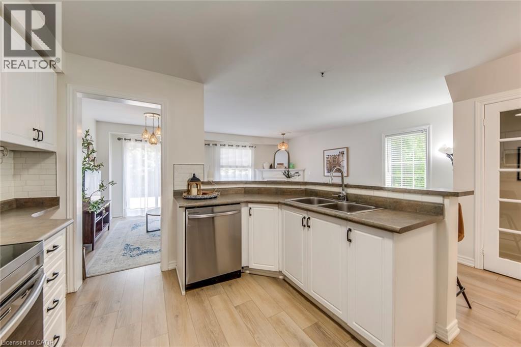 2871 DARIEN Road Unit# 35, Burlington, Ontario, L7M4R6 — Photo 11