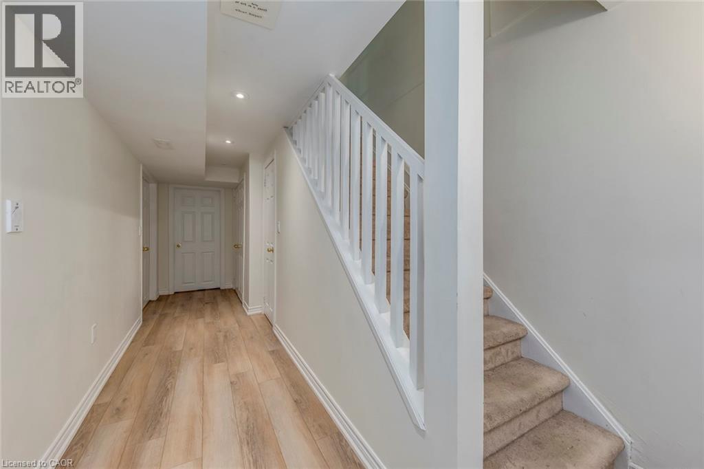 2871 DARIEN Road Unit# 35, Burlington, Ontario, L7M4R6 — Photo 24