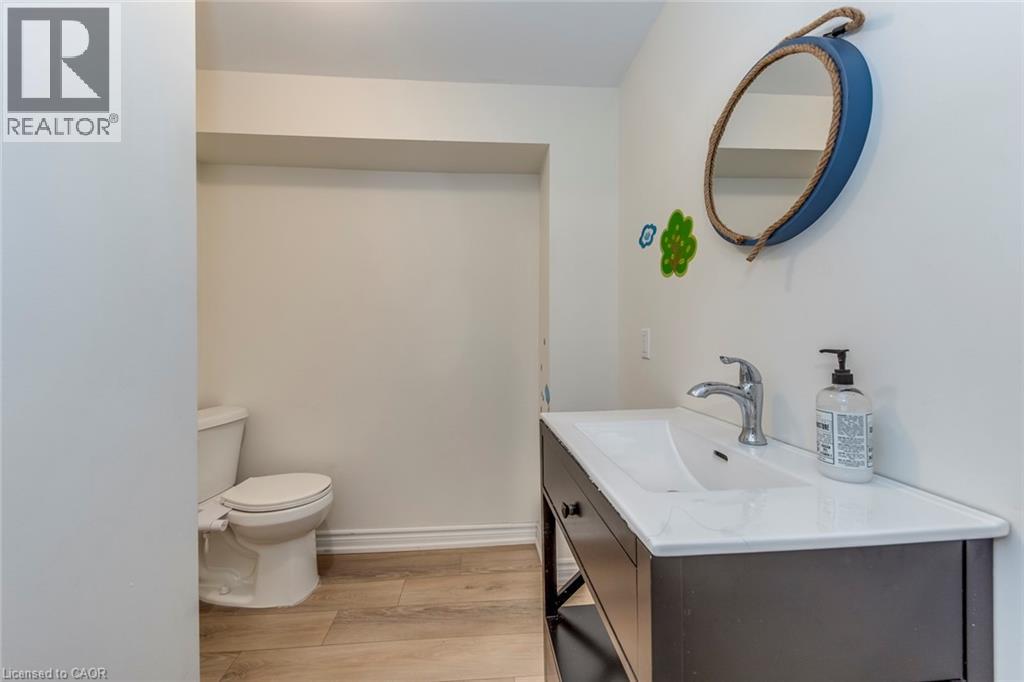 2871 DARIEN Road Unit# 35, Burlington, Ontario, L7M4R6 — Photo 28