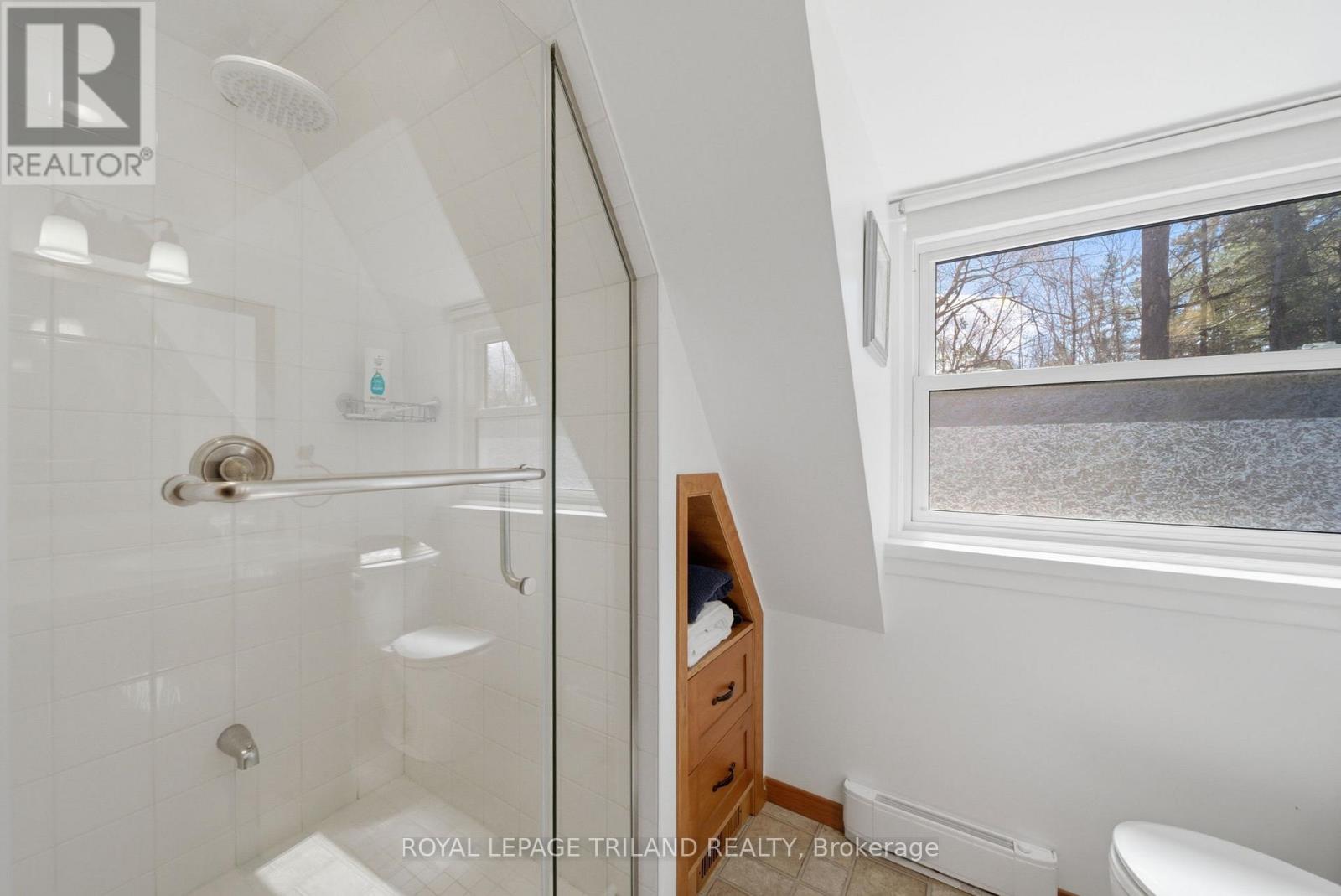 1003 CHIPPAWA LANE - 28