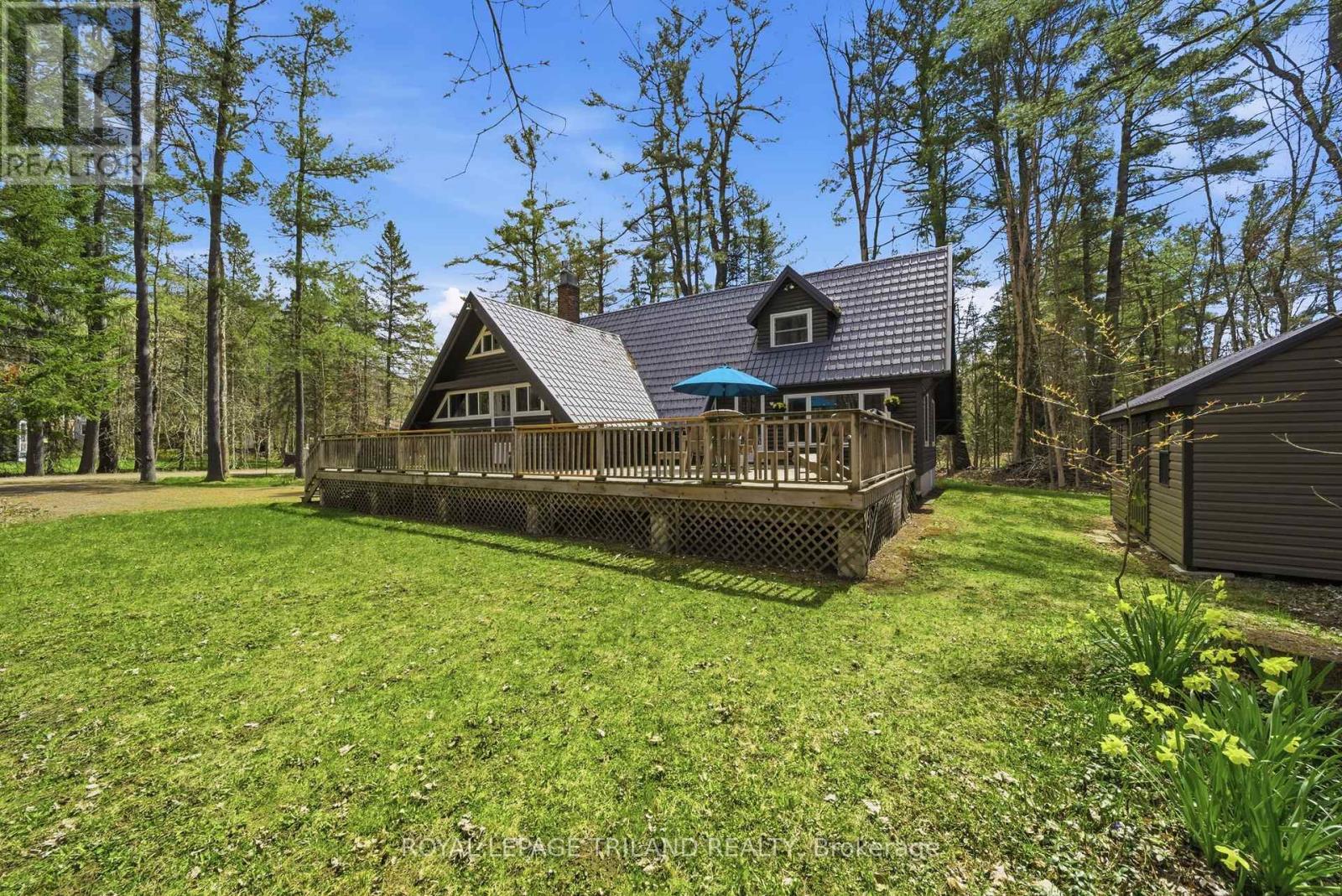 1003 CHIPPAWA LANE - 40