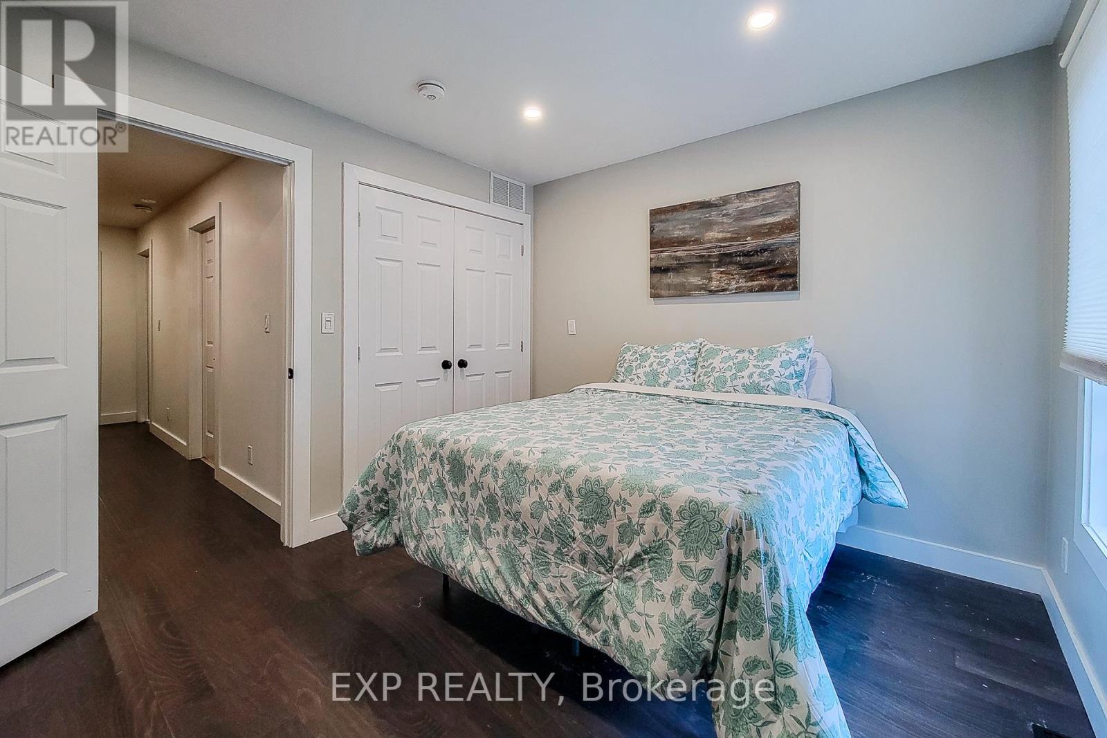 90 GIBSON AVENUE - 14