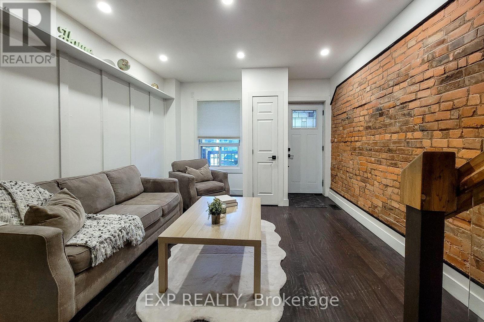 90 GIBSON AVENUE - 8
