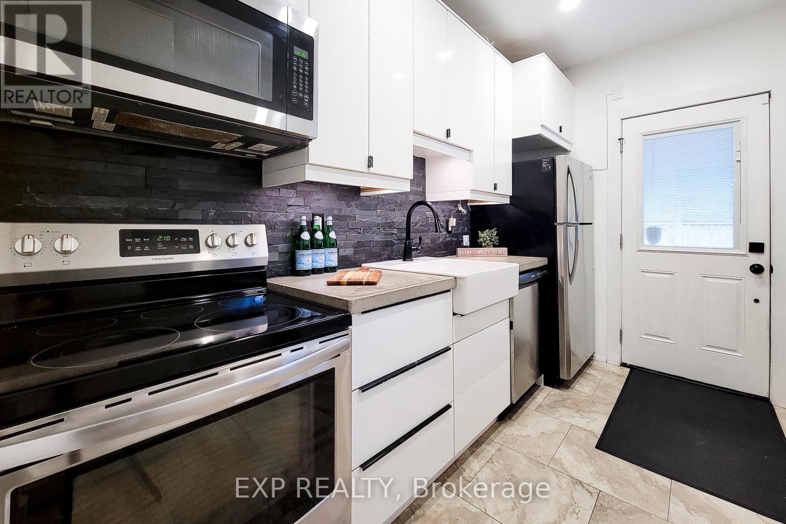 90 GIBSON AVENUE - 9