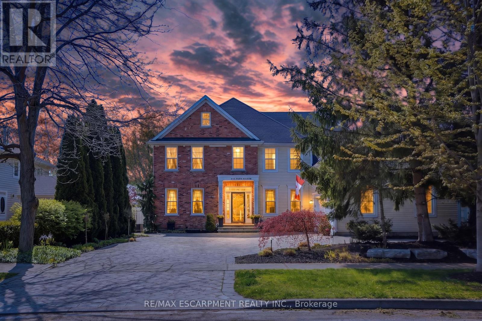 736 RYE STREET - 1