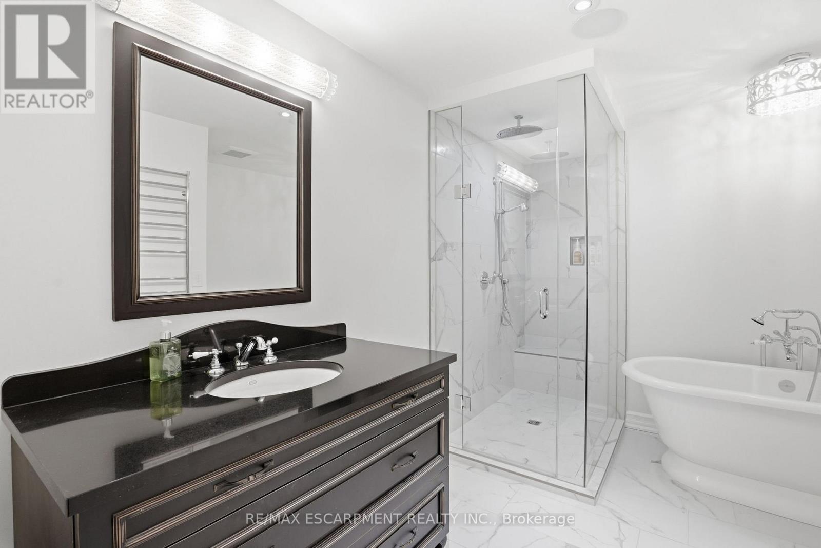 736 RYE STREET - 30