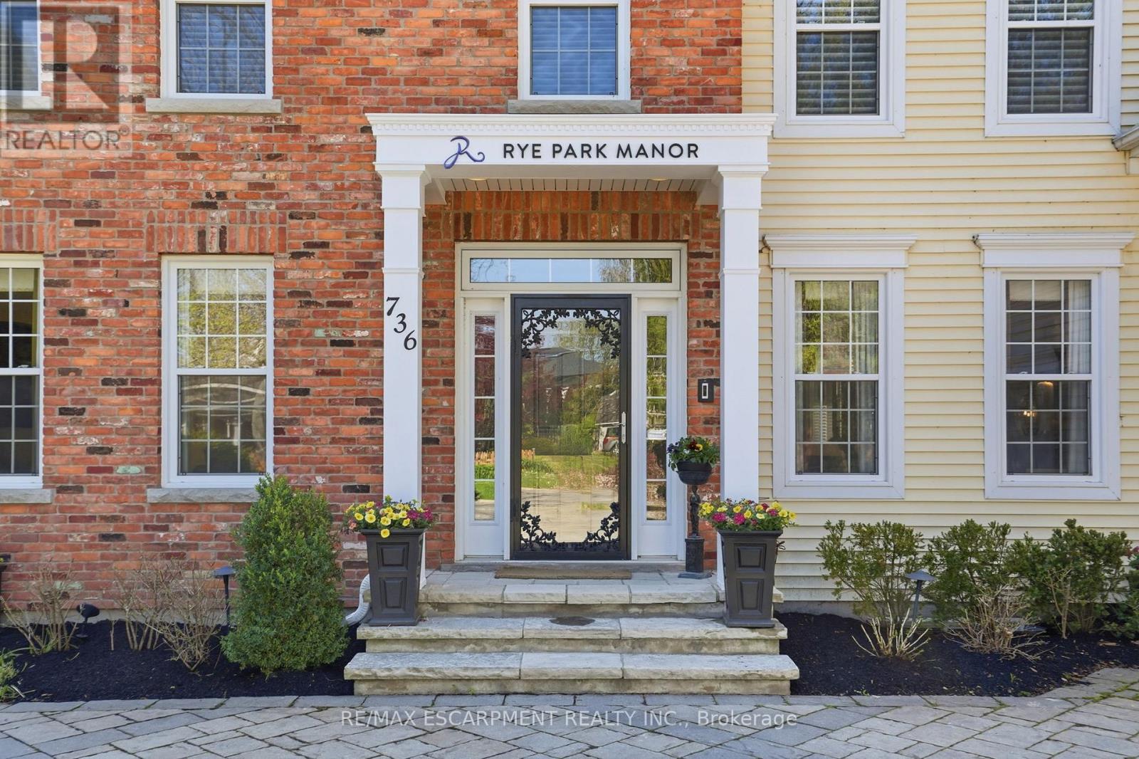 736 RYE STREET - 4