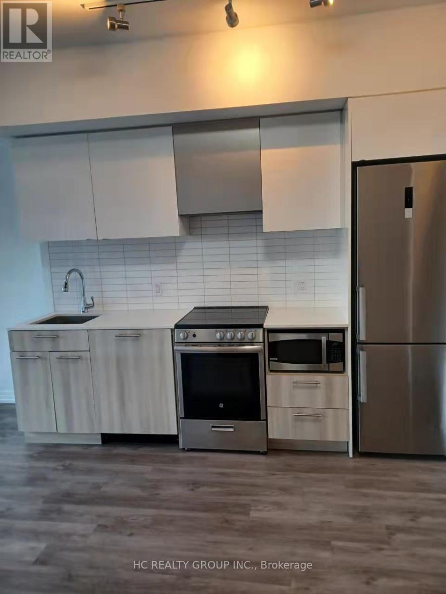 #928 251 JARVIS STREET - 23