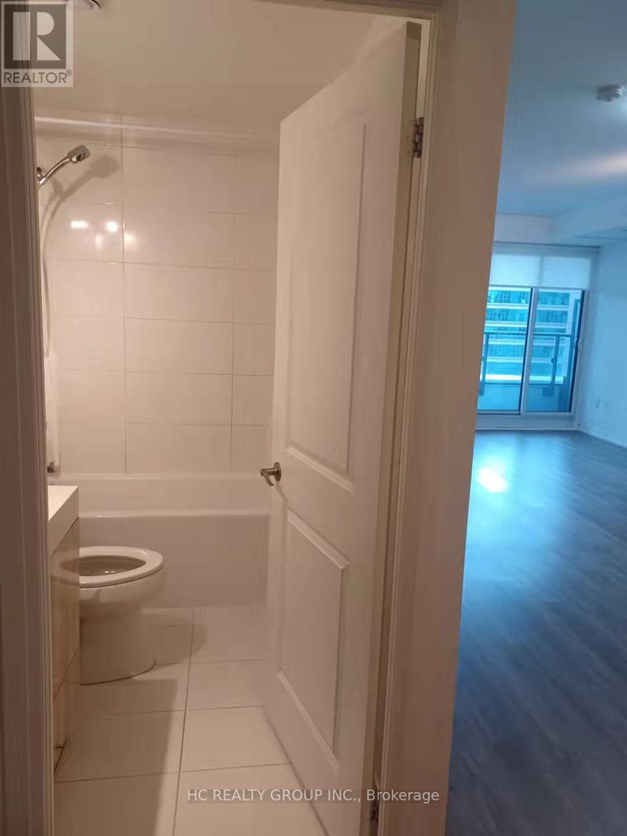 #928 251 JARVIS STREET - 27