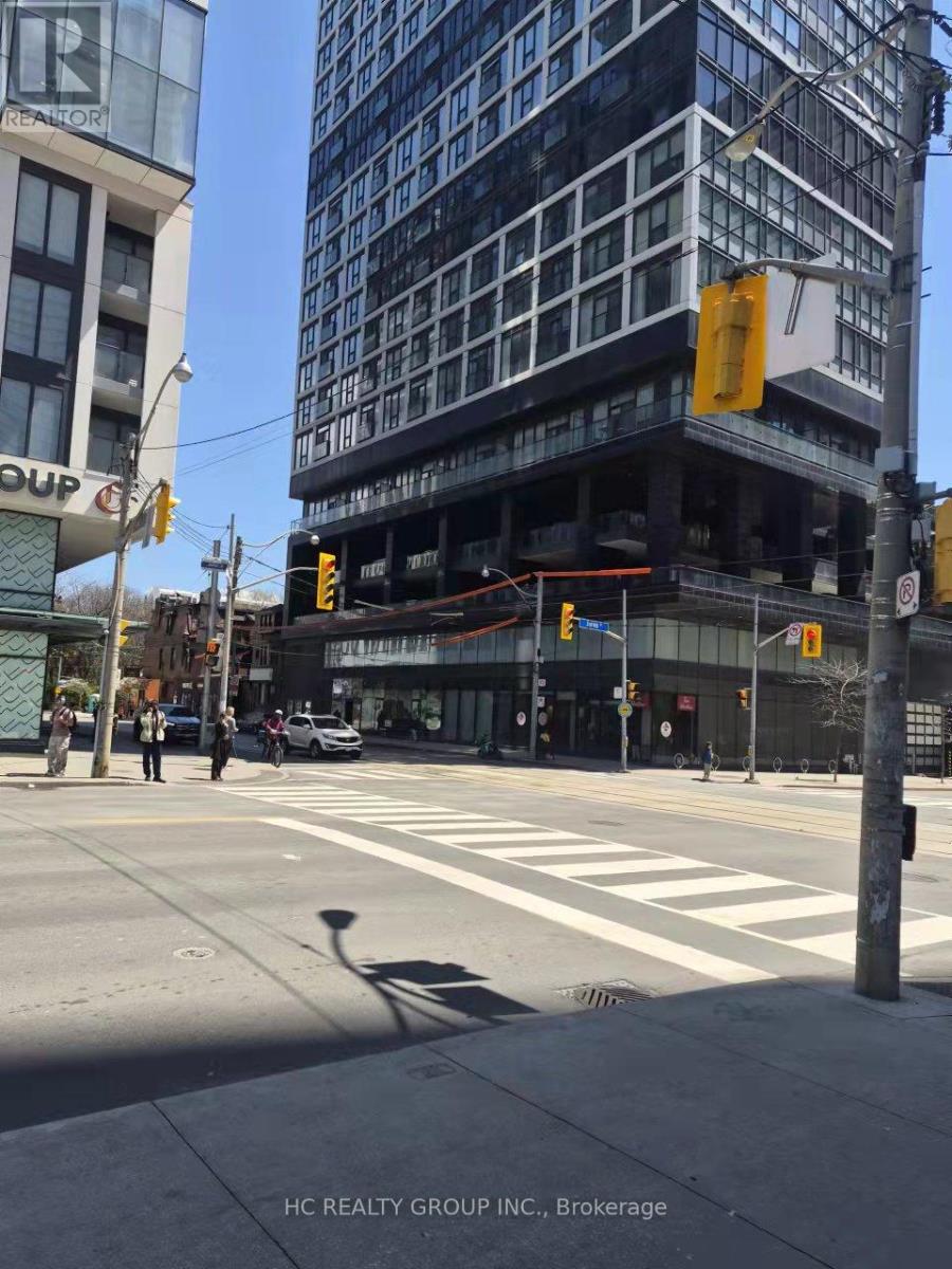 #928 251 JARVIS STREET - 3