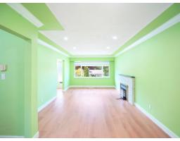 14935 Kew Drive, Surrey, BC V3R4Y1 Photo 7