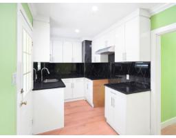 14935 Kew Drive, Surrey, BC V3R4Y1 Photo 10