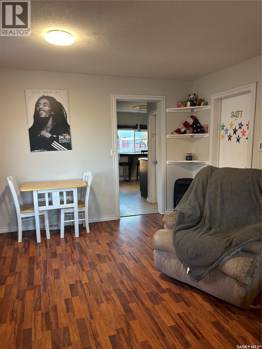 610 Fifth STREET - 11