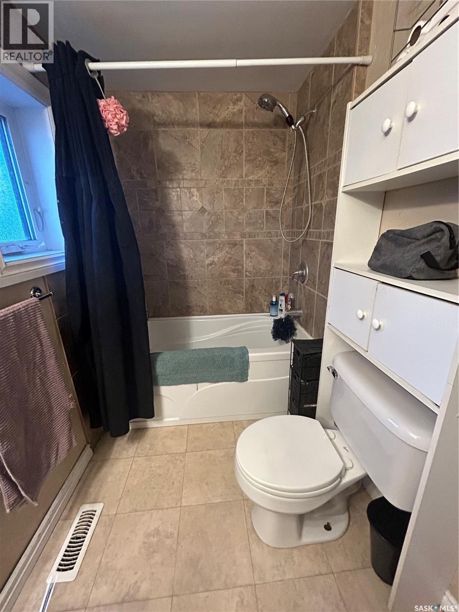 610 Fifth STREET - 13