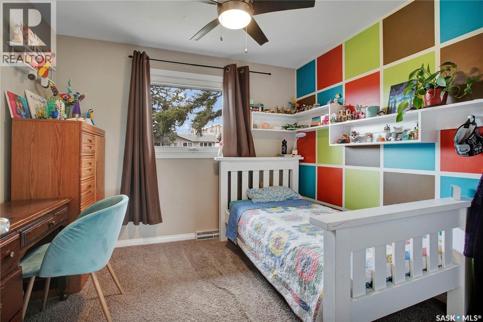 1104 McMillan AVENUE - 8