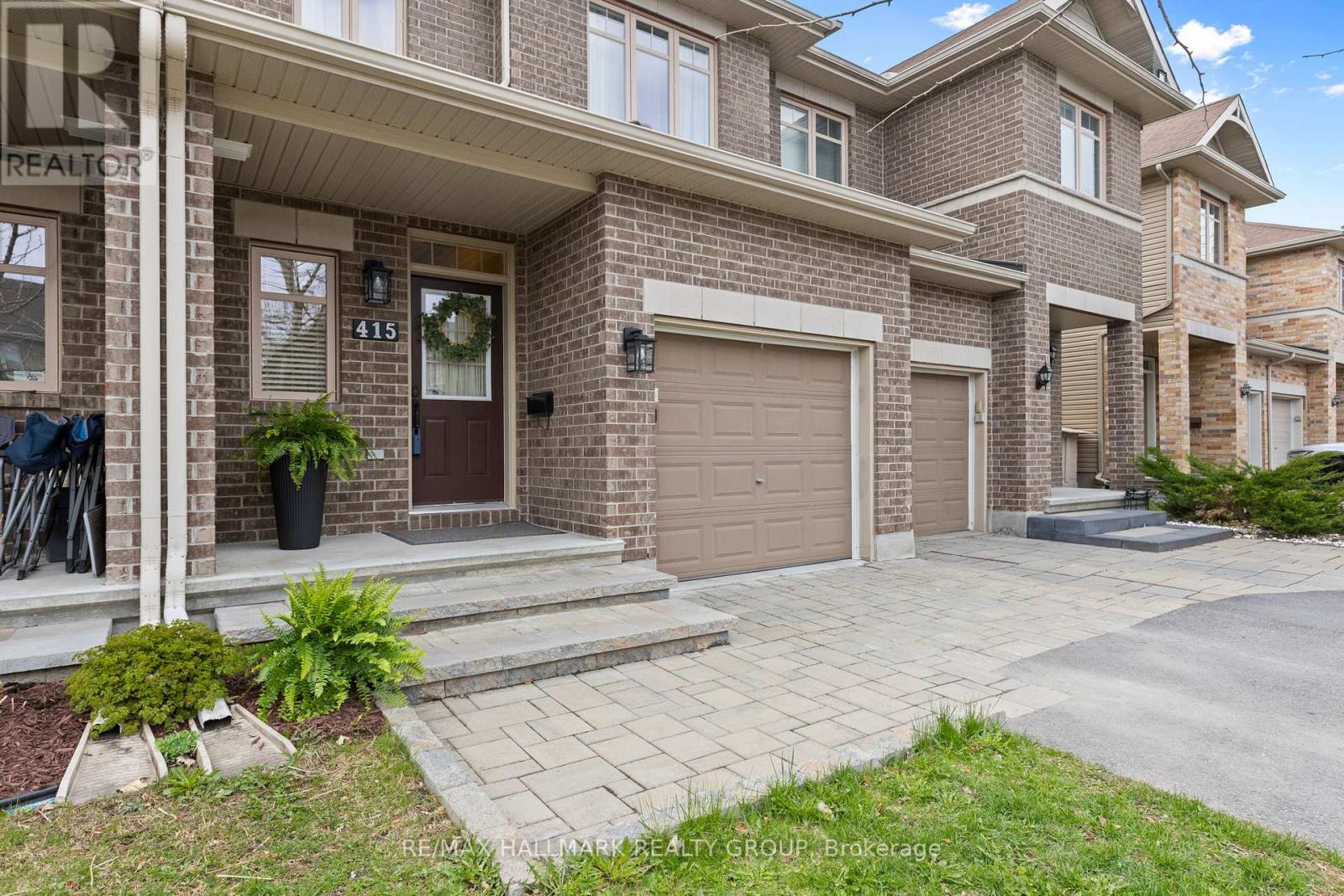 Inviting entry with interlock walk