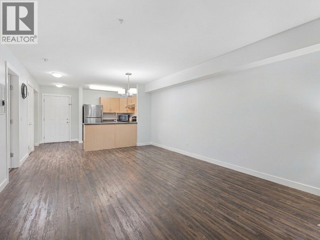 206 1479 Glenmore Road North, Kelowna