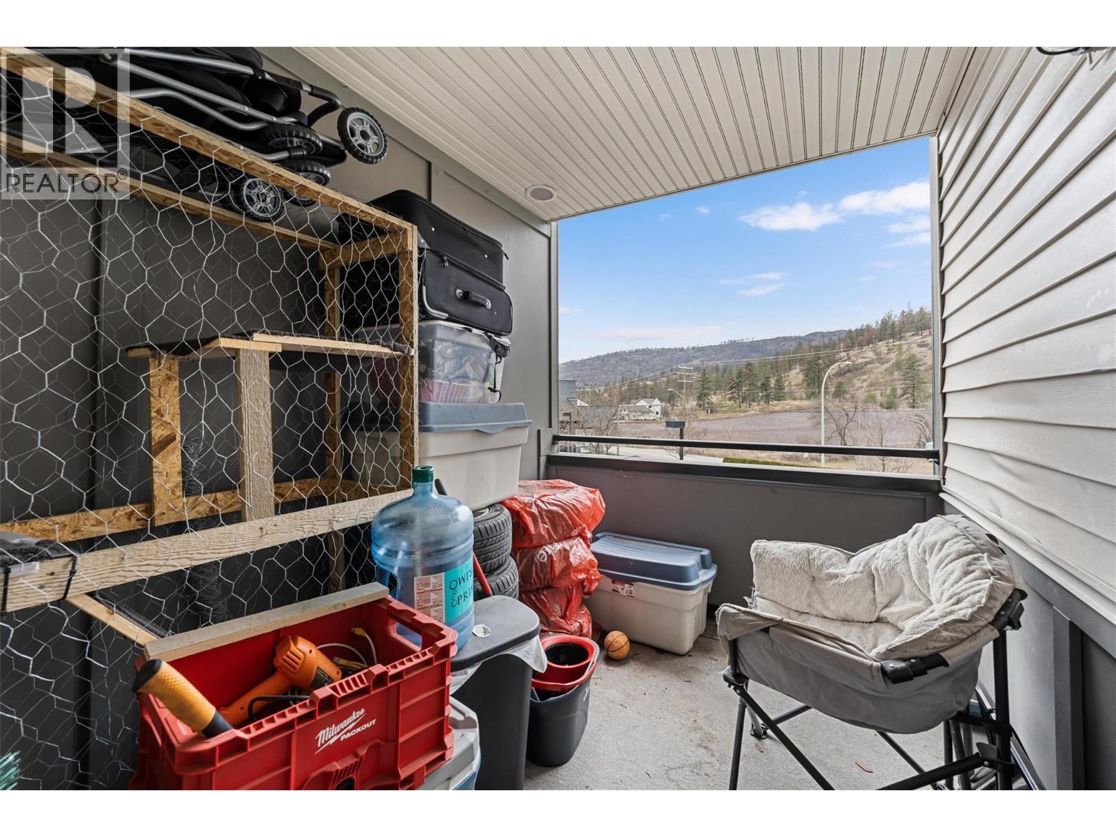 206 1479 Glenmore Road North, Kelowna