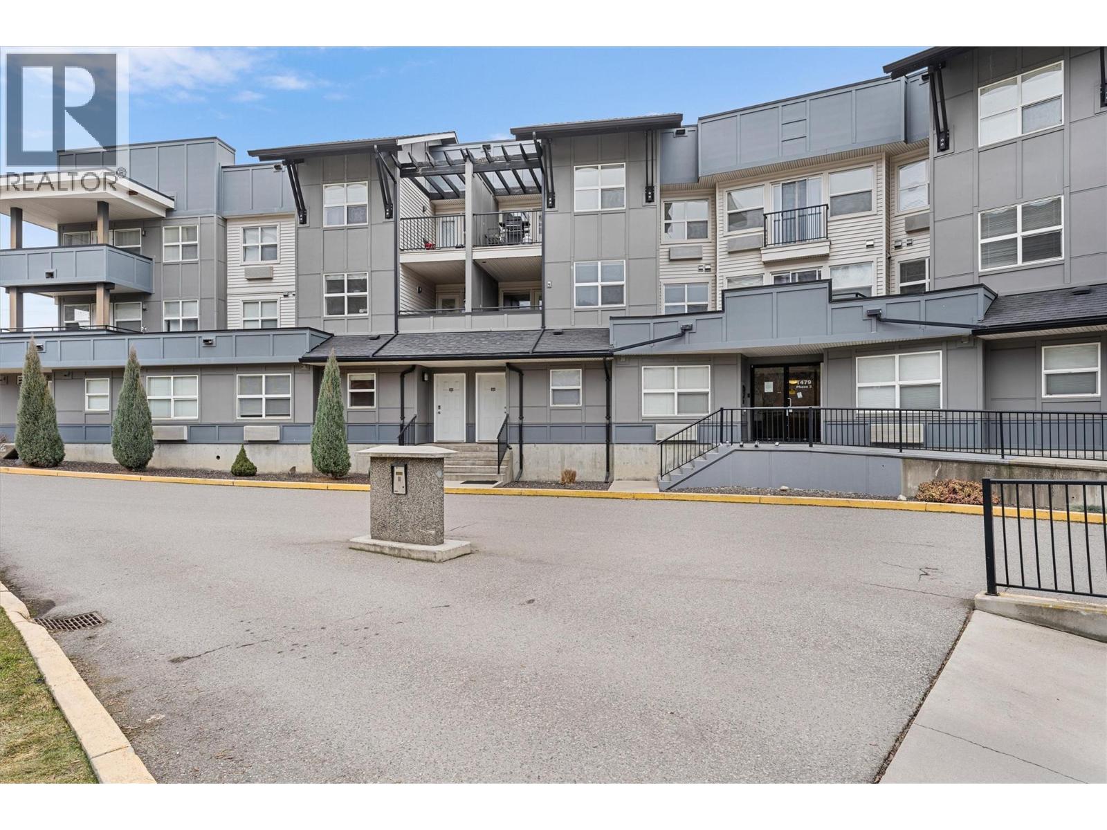 206 1479 Glenmore Road North, Kelowna