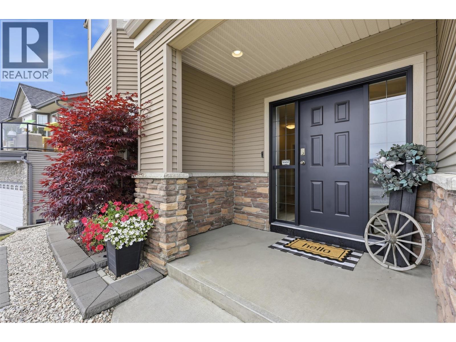 1870 NORVIEW Place - Image 2