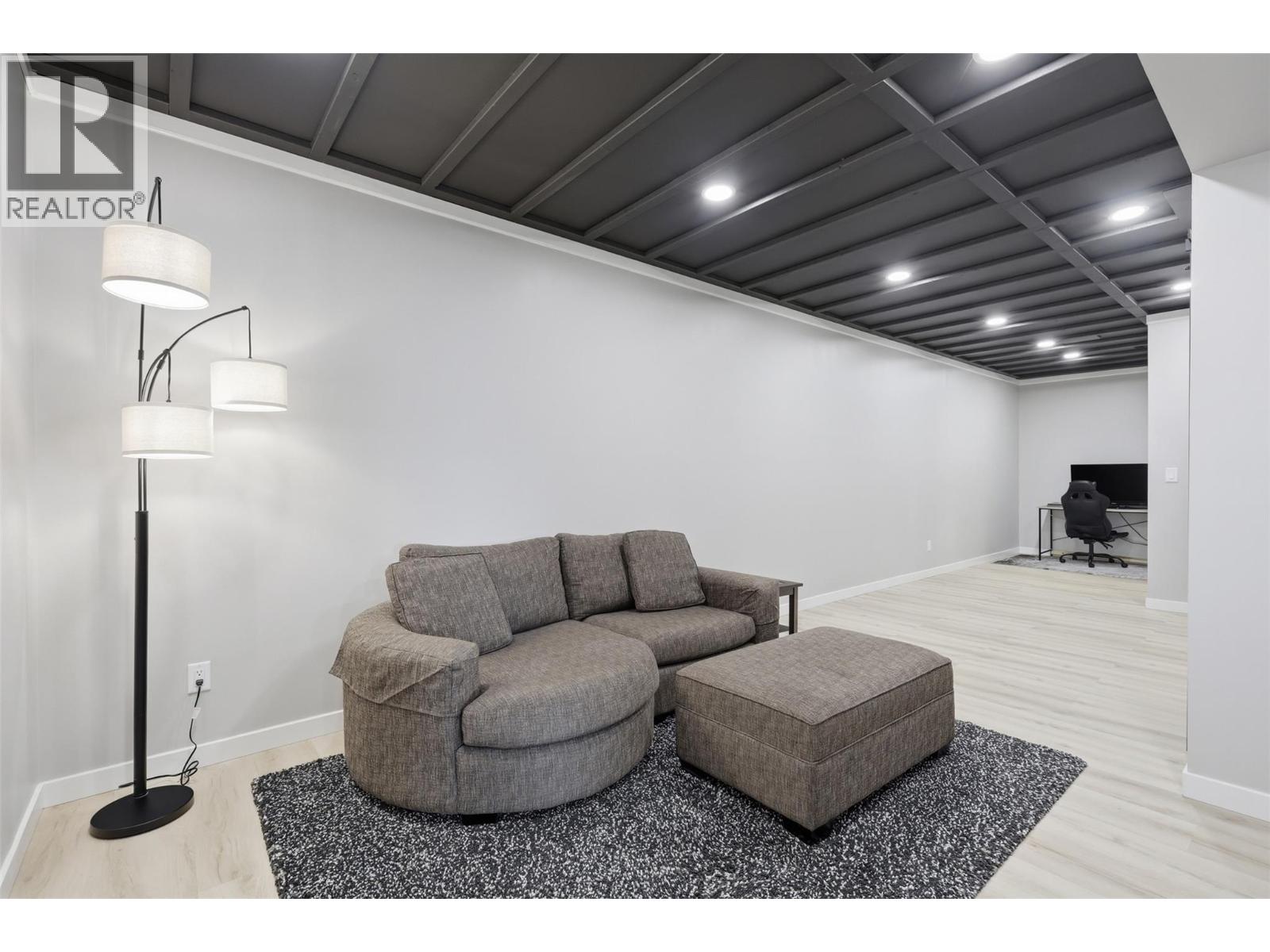 1870 NORVIEW Place - 29
