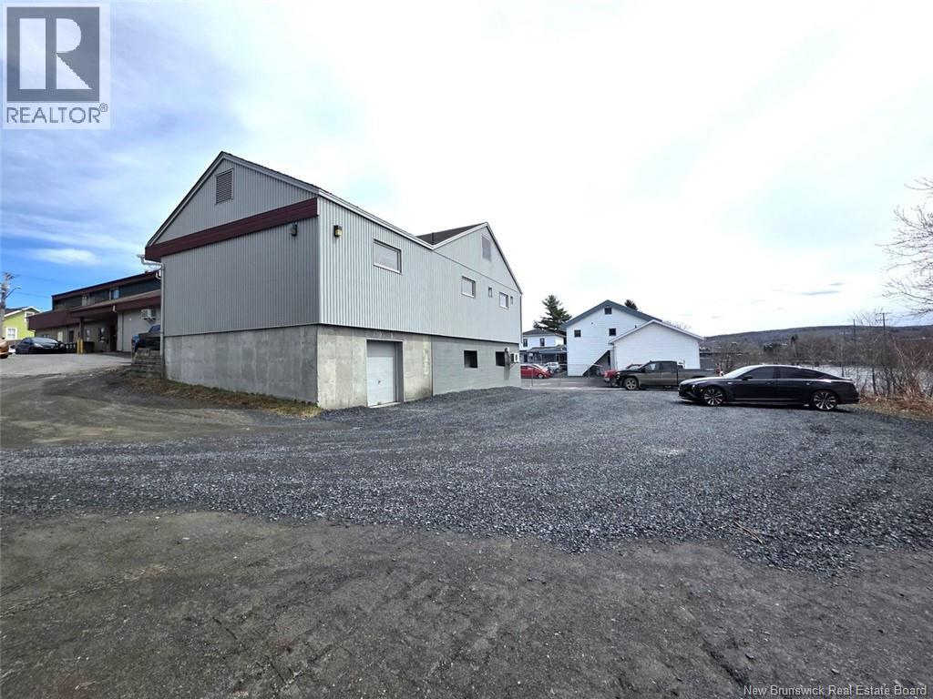 296 Victoria Street - 38