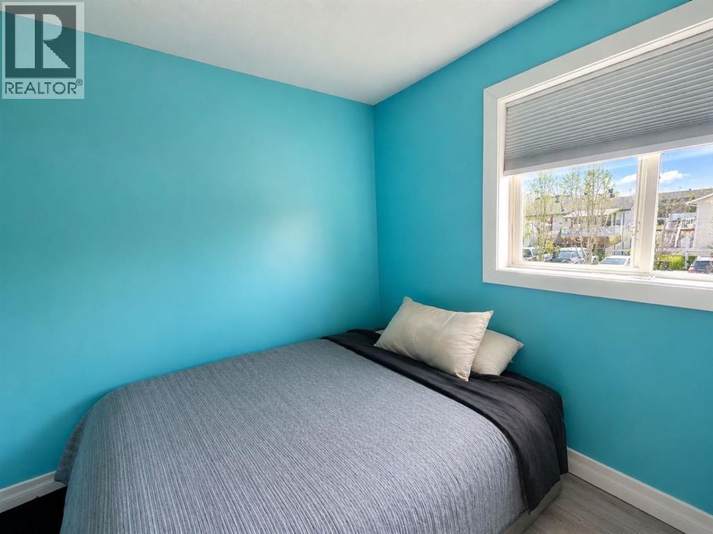 8128 95 Street — photo 18