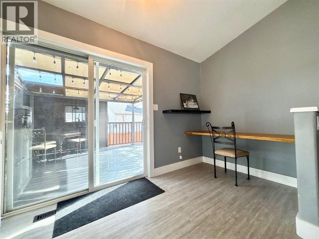 8128 95 Street — photo 16